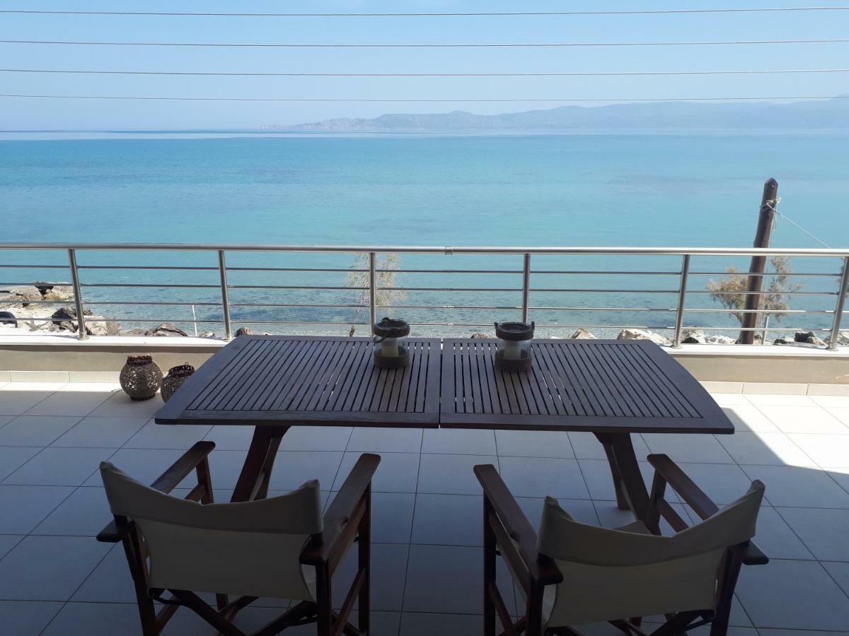 Vrachati Sea Front House Káto Ássos Exteriér fotografie